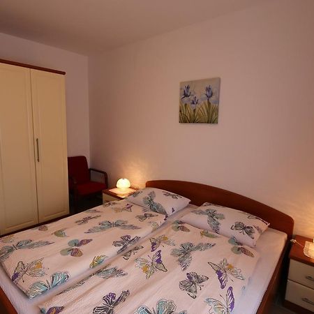 Apartment In Silo/Insel Krk 13439 Extérieur photo