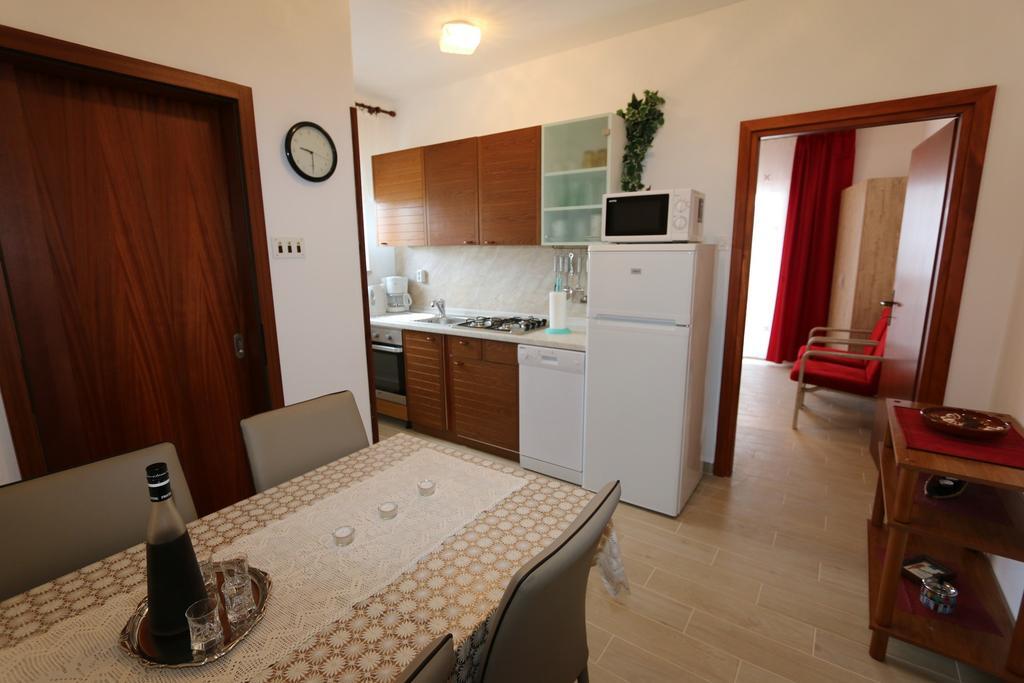 Apartment In Silo/Insel Krk 13439 Extérieur photo